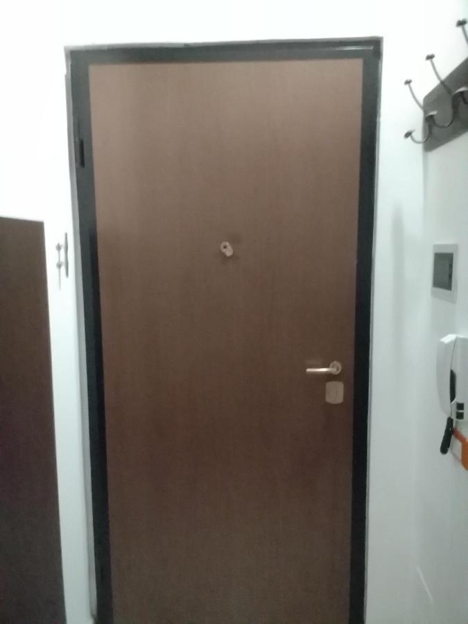 利沃诺Casina Del Porto别墅 外观 照片